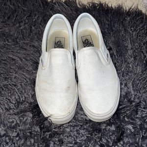 All white women’s vans. Slightly worn, needs some cleaning.